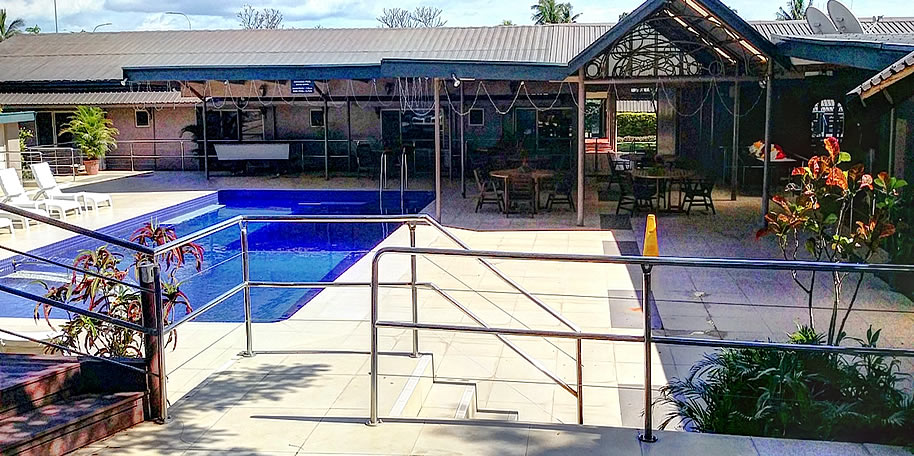The pool at Tanoa Skylodge